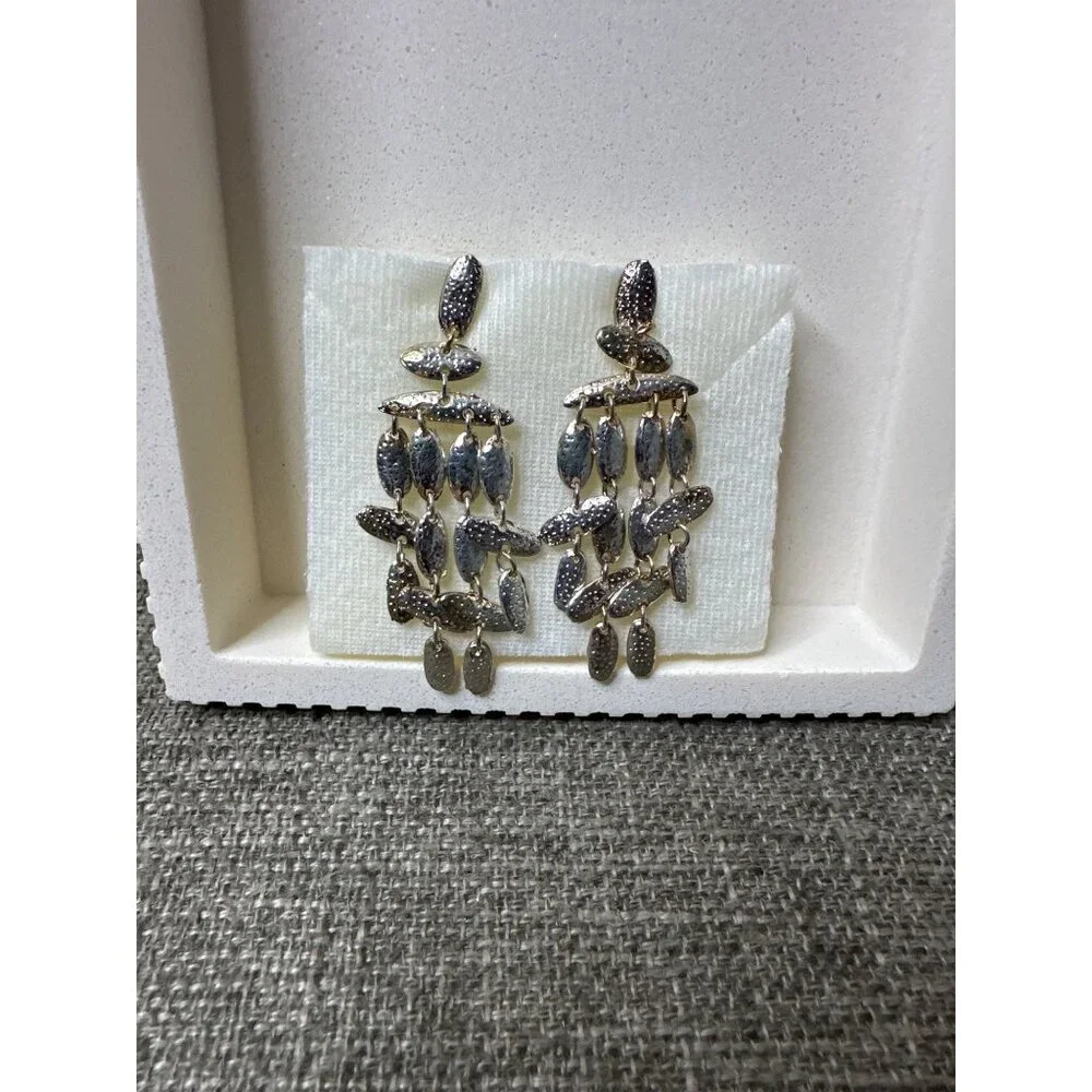 Trendsetter Dangling Pierced Earrings Silver Tone Cascading Leaf Design Fashion - Picture 1 of 3